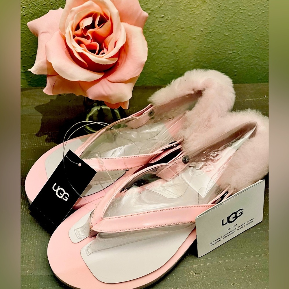 UGG Laalaa Seashell flip flops #1090387/ Size 7​ NWT